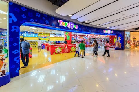 r, us, retail, retailers, crowd, toys, advertisement, thailand, leisure, appliances, perspective, bear, travel, stroll, business, new, central, urban, consumerism, kids, discount, people, gift, editorial, bangkok, equipment, busy, modern, women, place, city, doll, colorful, neon, tokyo, store, scene, 11 Most Annoying Toys Ever Invented