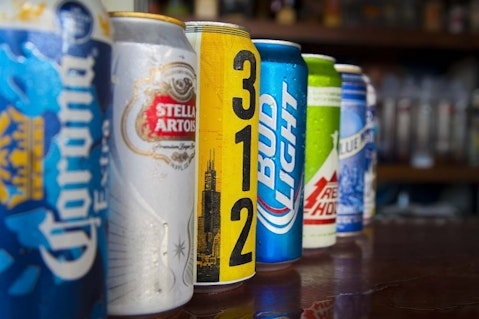 Easiest Alcoholic Drinks to Digest - Light Beer