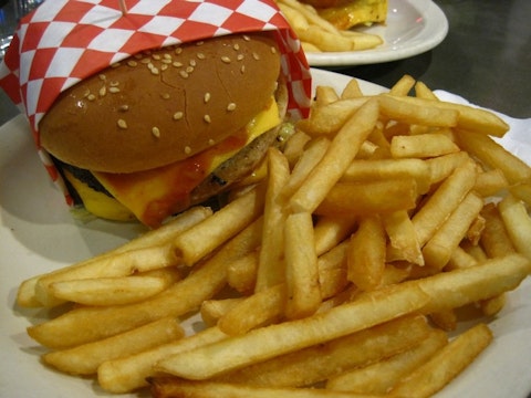 hamburger-207295_1280 12 Best Bargain Burgers & Fries in America