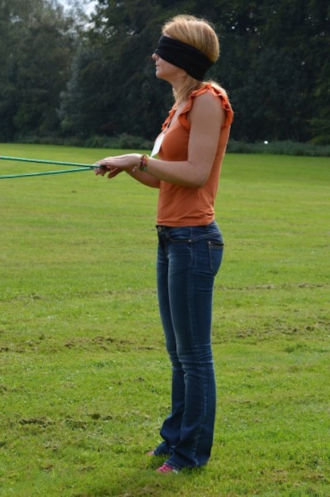 Quick and Easy Team Building Activities for Students - Blind retriever