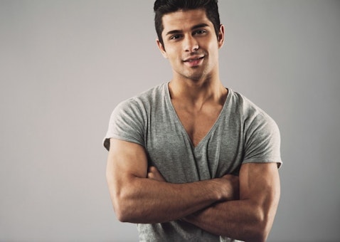 10 Most Successful Tinder Bio Examples for Guys