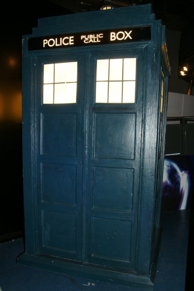 the-tardis-263153_1920
