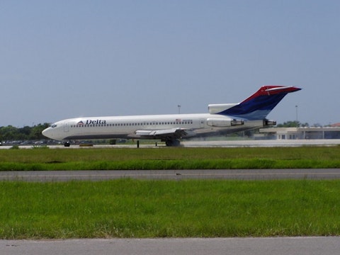 800px-Delta_Air_Lines_Boeing_727-200_N523DA