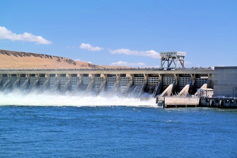 dam-929406_1920 11 Deadliest Lakes in the United States