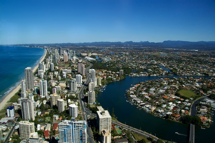 gold-coast-city-446964_1280