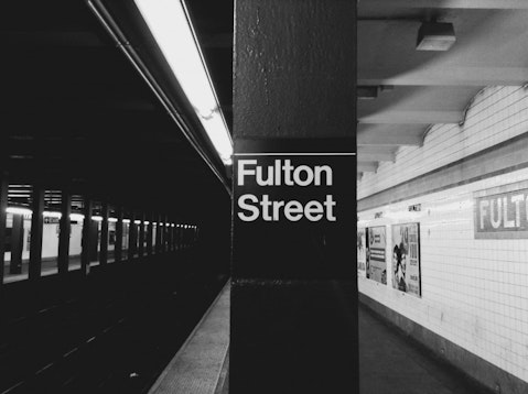 fulton-street-698749_1920