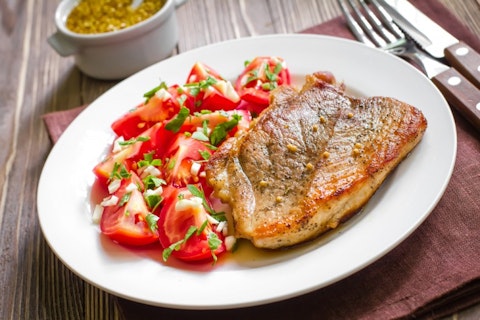 meal, steak, pork, shine, roast, dish, beef steak, meal, barbecue, beef, plate, fried, white, lamb, prepared, restaurant, grill, barbecued, gourmet, garlic, salad, meat steak, roasted, vegetable, dinner, skirt steak, neck of pork, tomato, pork shoulder blade, grilled, beefsteak, t-bone steak, lunch, fillet, appetizer, cuisine, cooked, sirloin, fresh, served, bbq, loin, food, juicy, eating, filet, meat, parsley, marinated, portion, barbeque 20 Easiest Debate Topics for Middle School