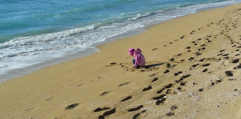 sand-beach-560855_1920 5 Best Child Tracking Apps and Devices For Anxious Parents