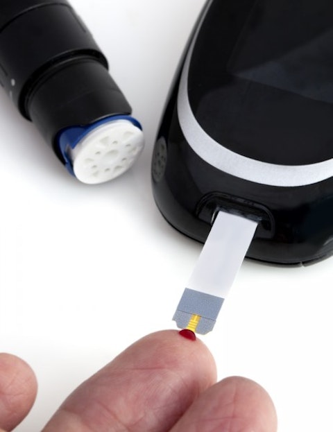 type, sugar, blood, tester, finger, equipment, lancet, drop, photograph, glucomeer, test, 2, medical, glaucometer, diabetes, glucose, monitor 6 Tips For Managing Type 2 Diabetes