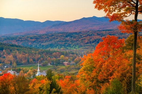  fall, vermont, autumn, usa, building, sunset, vt, leaves, tree, autumn landscape, america, town, foliage, north, community, sunrise, red, yellow,11 Best Places to Visit in Vermont in Fall