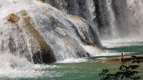 agua-azul-906530_1920 11 Widest Waterfalls in the World