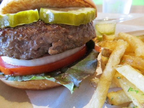 hamburger-428849_1920 12 Best Bargain Burgers & Fries in America