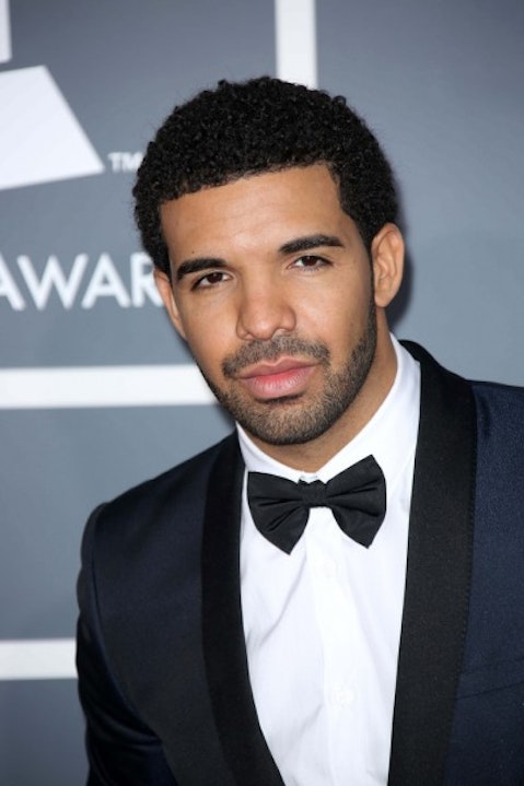 drake, popular, staples center, grammy, 55th annual grammy awards, event, celebrity, entertainment, famous, person,10 Easiest Celebrities to Dress Up As 
