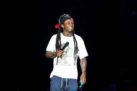 music icon, lil wayne, live music, rock star, hip hop, dwayne michael carter, stage lights, concert, rapper, rap music, performance, 13 Rappers Who Own Successful Clothing Lines 