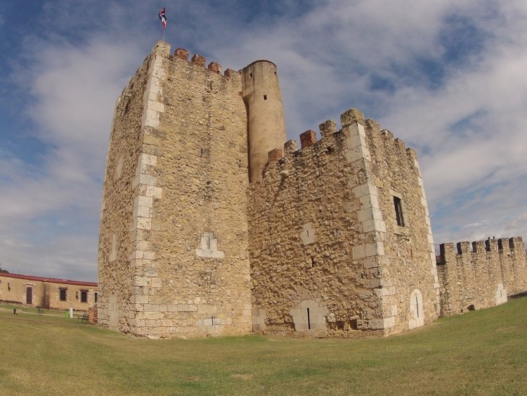 strong-ozaleza-751906_1280 11 Best Places to Visit in Dominican Republic for Families with Kids