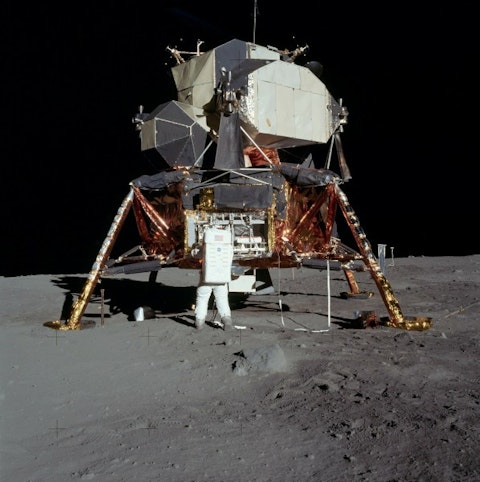 moon-landing-60543_1280