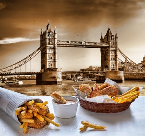fish, chips, tower, table, take, fried, travel, london, history, touristic, england, architecture, newspaper, french, cuisine, british, tourism, thames, food, sauce, uk, kitchen,