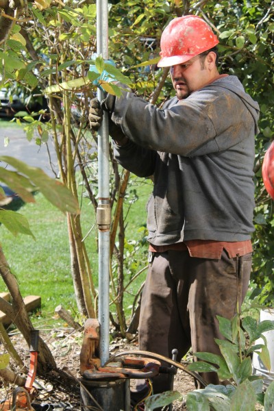 well-digging-104975_1920 11 Cities With The Highest Demand for Geologists 