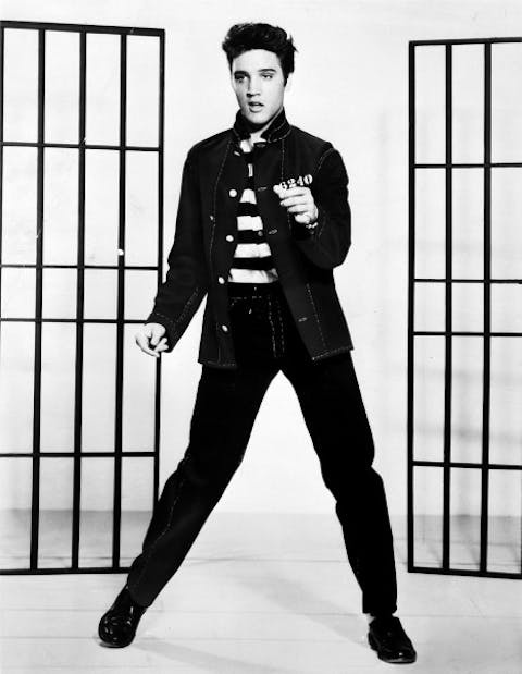 elvis-presley-393854_1280 6 Elvis Presley Conspiracy Theories