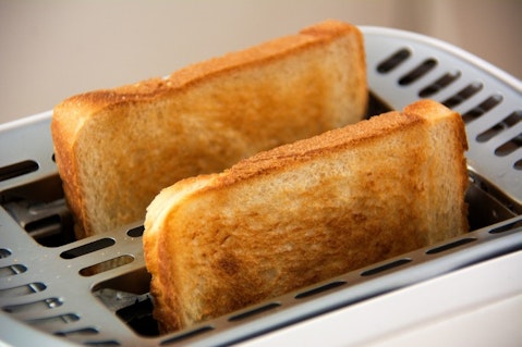 toast-1077984_1280 10 Easiest Dorm Foods to Make 
