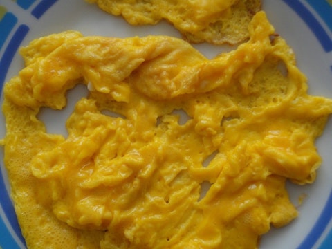 scrambled-eggs-474084_1280 10 Easiest Dorm Foods to Make