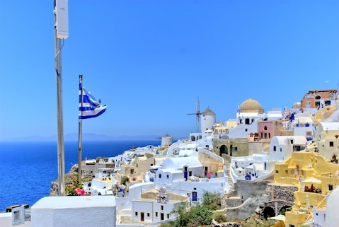 12 Best Places to Retire in Greece