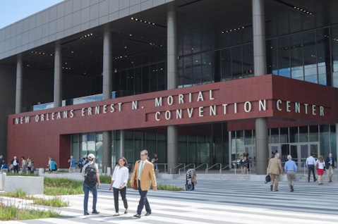 center, new, morial, louisiana, ernest, activity, visitors, n., business, horizontal, sunny, attendees, walking, people, hall, columns, building, modern, orleans, architecture, 10 Biggest Conference Centers in the US 
