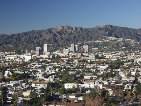 1024px-Glendale_California_From_Forest_Lawn 11 Most Expensive Cities in America for Singles