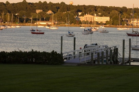 Best Places to Retire in Rhode Island