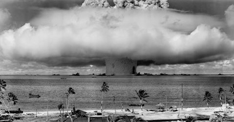nuclear-weapons-test-67557_1920