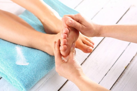 16 Best Healthcare Jobs for High School Graduates with No Experience