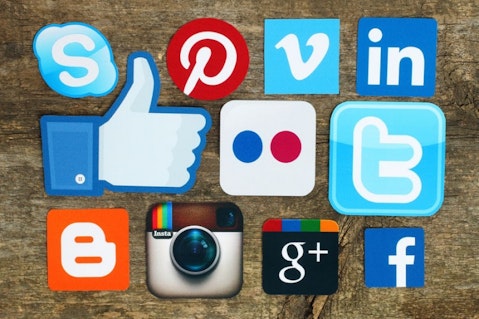 17 Top Social Media Apps in 2016