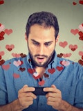 10 Best Opening Lines for Online Dating Messages