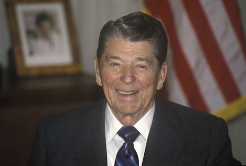 Reaganomics Facts: Good, Bad, Failed or Successful? 