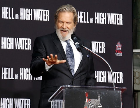 10 Stars Besides Ryan Gosling Who Thanked Their Spouses in Award Speeches