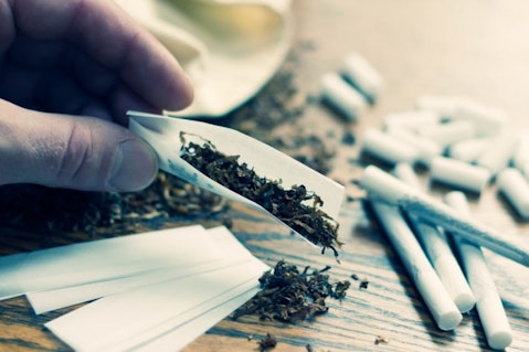 7 Websites to Buy Cheap Amber Leaf Tobacco in US, Europe and Australia