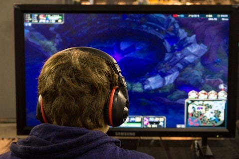 12 Highest Grossing Video Games Of All Time