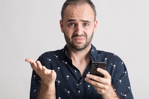 21 Signs Your Online Boyfriend/Girlfriend is Cheating on You