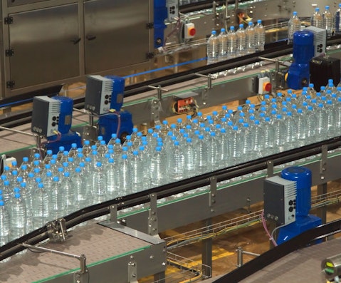 10 Healthiest Bottled Water Brands in 2024