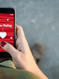6 Dating Apps Like Tinder That Don’t Require Facebook