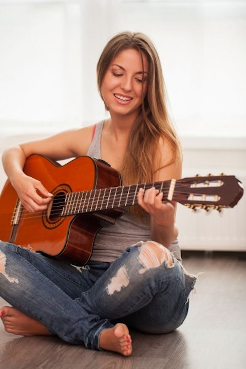 7 Easiest instruments To Play While Singing