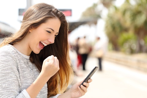 Best Tinder Bio Examples for Newly Single Moms