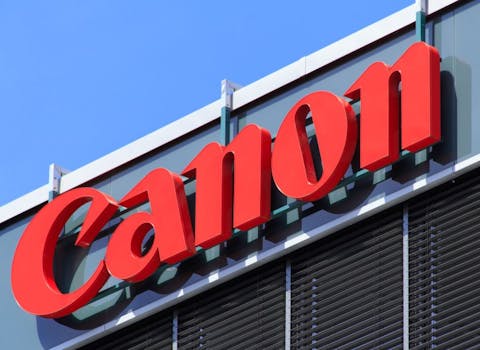 12 Best Quality Most Expensive Professional Digital Cameras