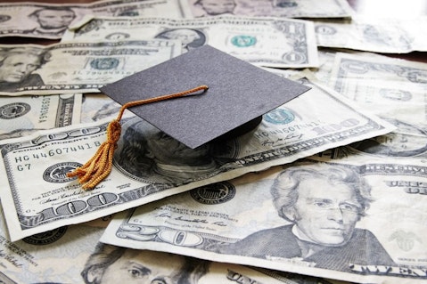7 Easiest US States To Pay Off Student Loan Debt
