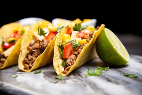 Del taco Restaurants, TACO, 47088504 - mexican food - delicious tacos with ground beef