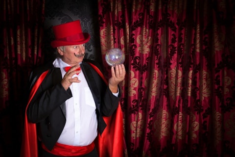 Easiest Magic Tricks To Do At Home