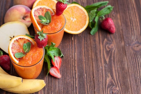 10 Best Mixed Drinks You Can Make Without A Blender