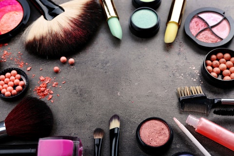 12 Best Beauty Stocks To Buy Now