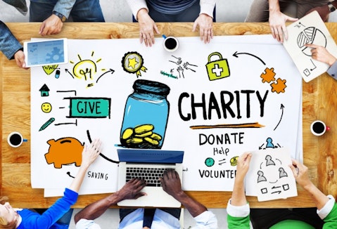 10 Foundations that Give Grants to Nonprofit Organizations