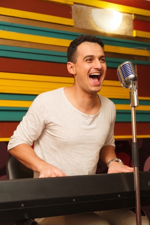 7 Easiest instruments To Play While Singing